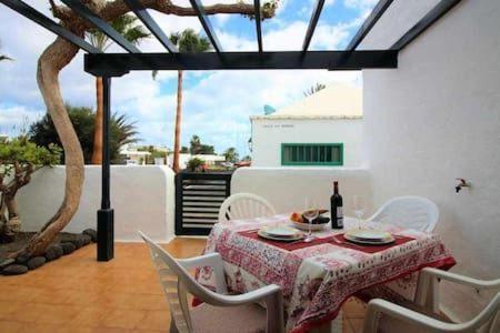 Sa Calma Beach House Costa Teguise Buitenkant foto